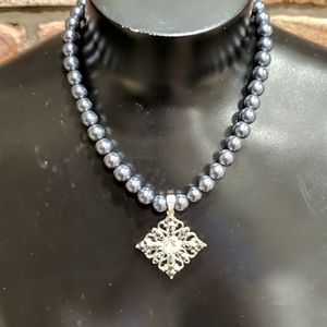 Elegant grey pearl necklace and earrings set